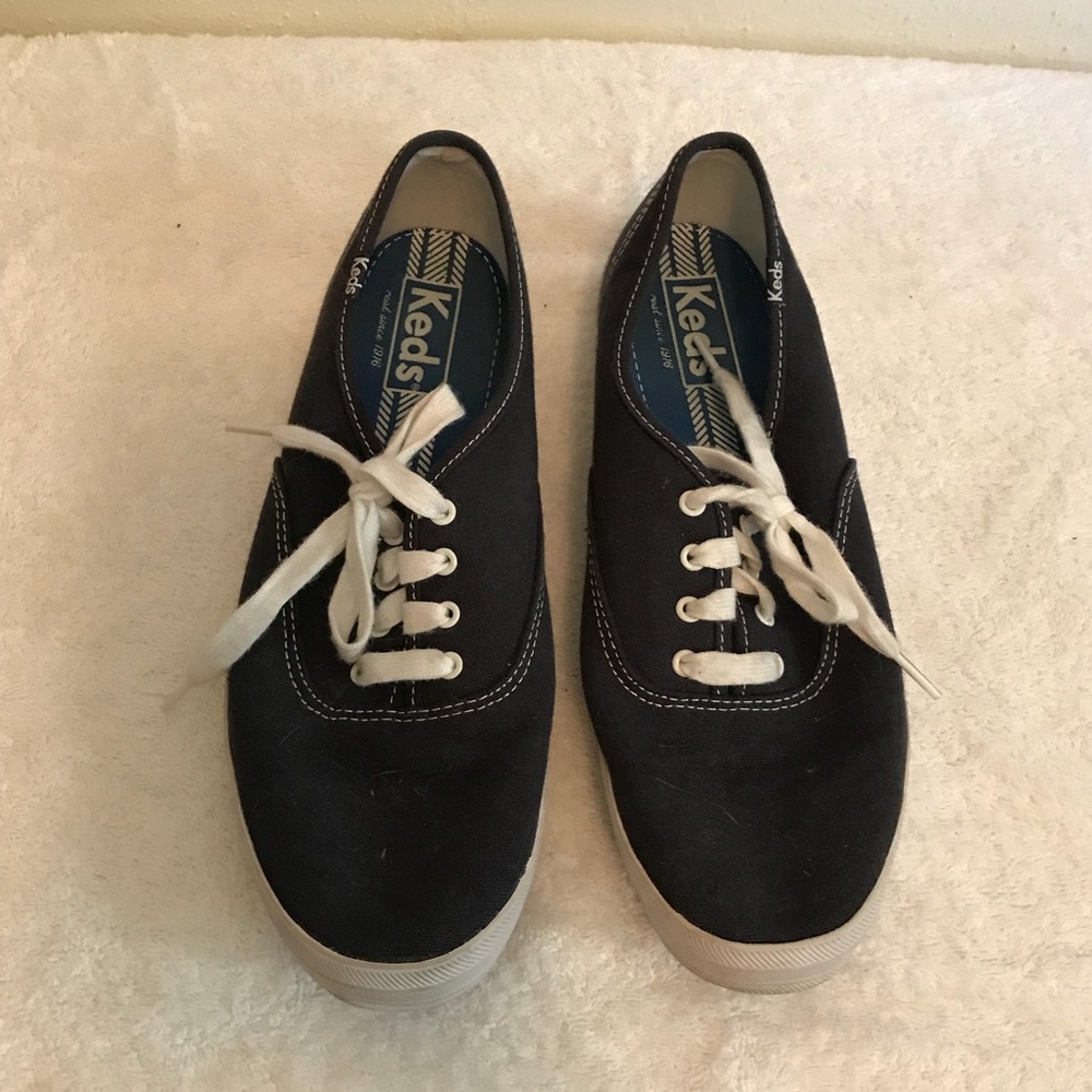 Navy Keds